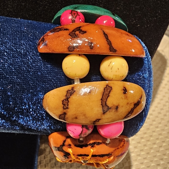 Colorful Peruvian Artesan Beaded Earrings and Bracelet NWOT - Picture 4 of 8